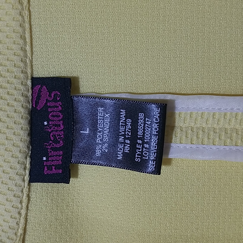 Yellow Cropped Blazer - Picture 2 of 3